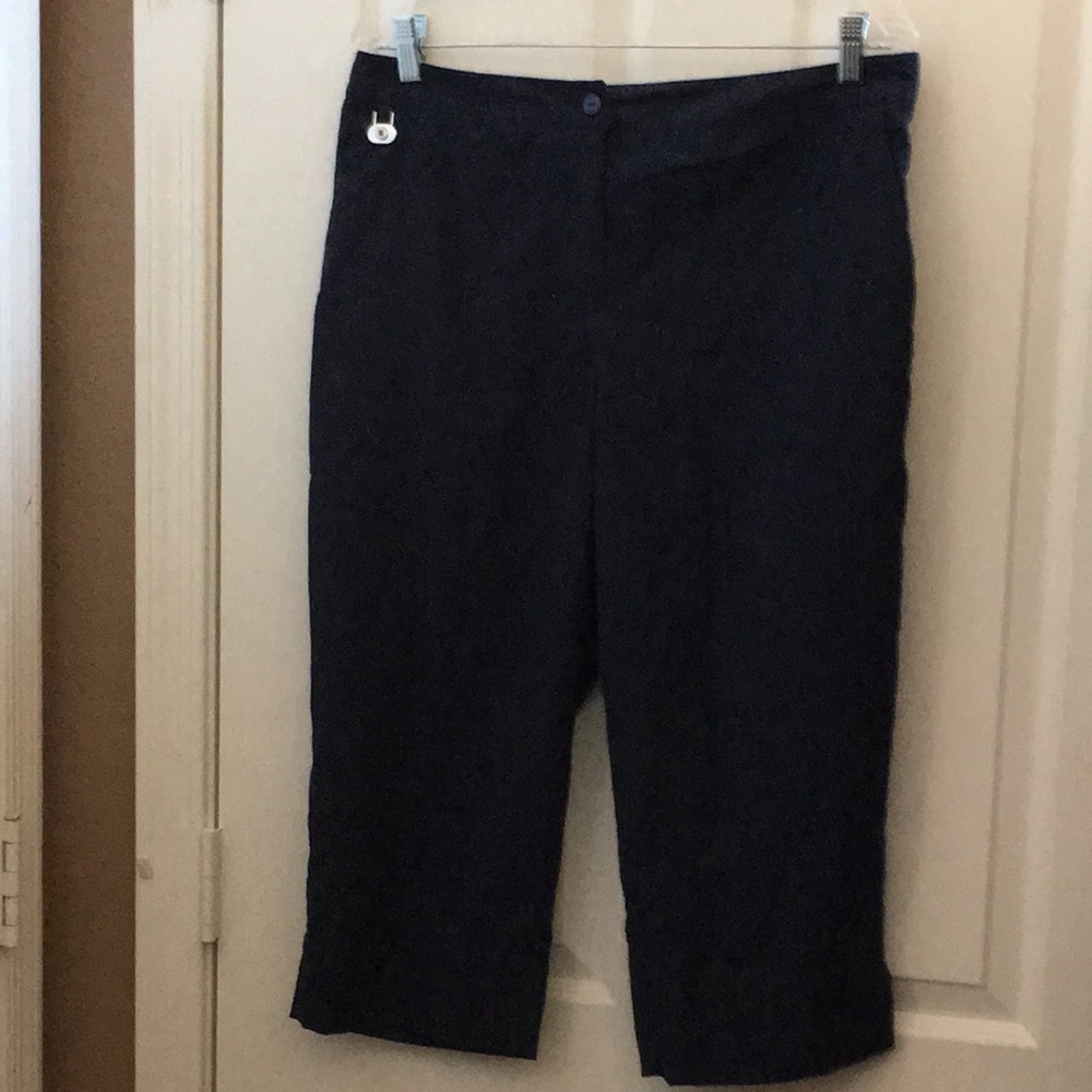 FINAL MARKDOWN Ladies’ lizgolf audra Capris (12P)